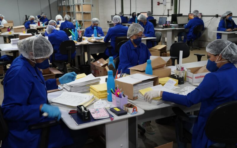 Goiás digitaliza prontuários do SUS dos últimos 20 anos e avança na modernização da saúde pública