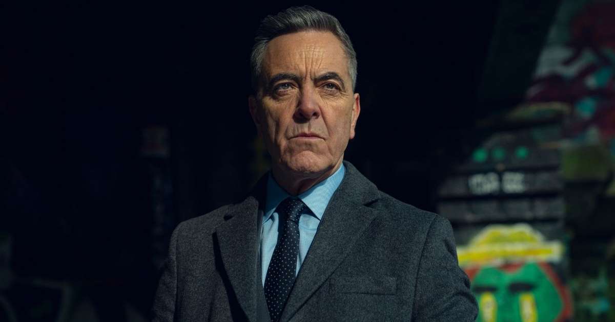 a série britânica que barrou o final de 'Stranger Things' do TOP 1 tem apenas 8 episódios e deixa o clima de suspense no ar