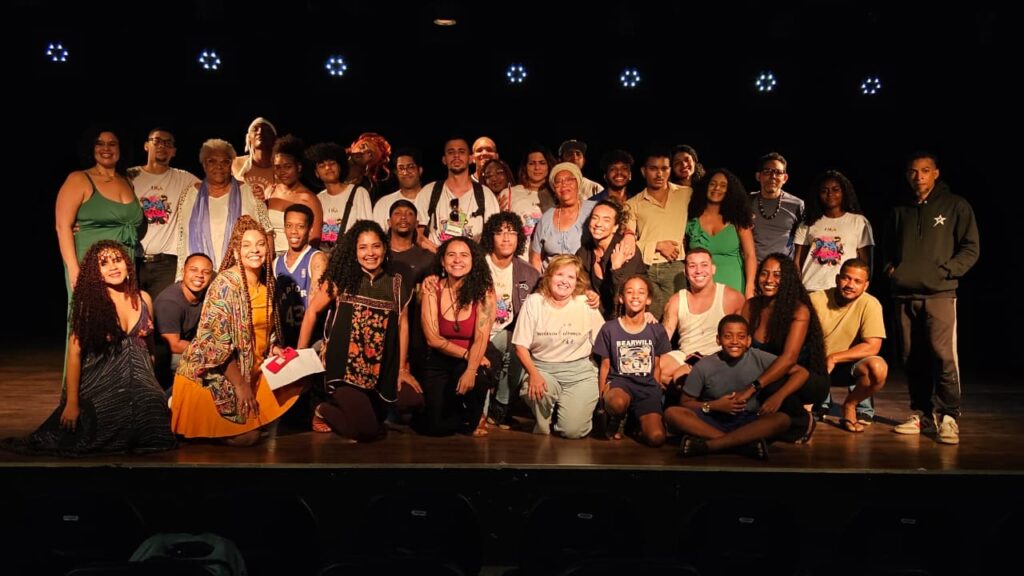 Apresentação das Escolas Criativas Boca de Brasa acontece em três bairros de Salvador (BA)