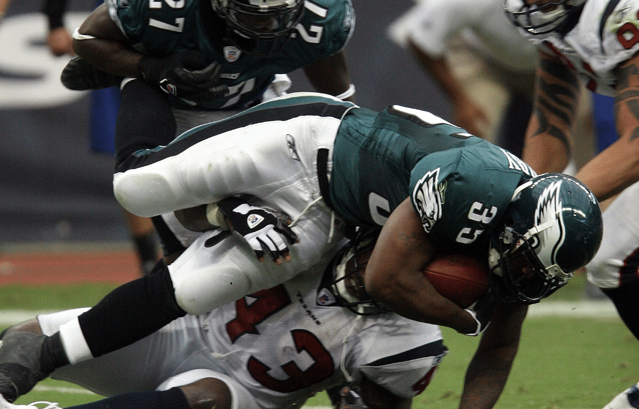 Onde assistir Eagles x Commanders no jogo da semana 18 da NFL