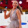Ivete Sangalo anuncia novas datas da turnê 'Ivete Clareou' com show em Salvador; confira