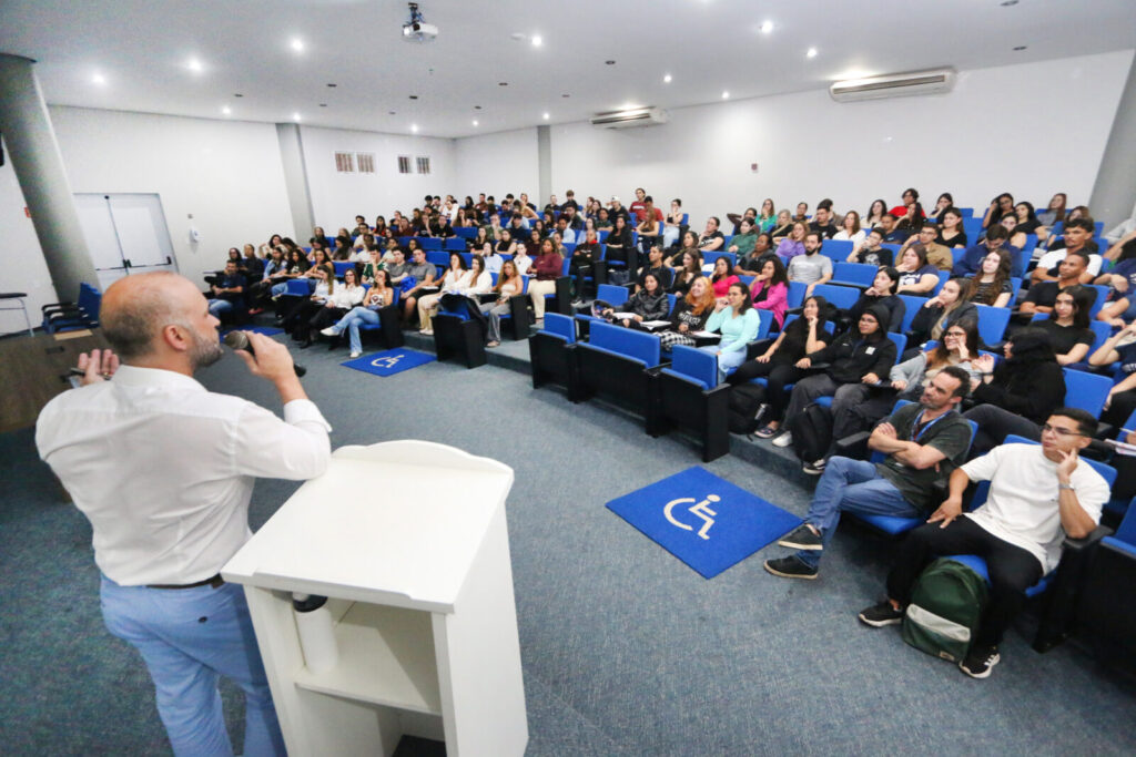 Curso de Fisioterapia da Unimar promove atualização clínica com especialista reconhecido nacionalmente – Unimar Blog