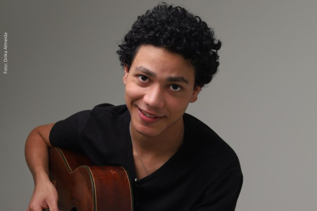 Mateus Amorim se apresenta com convidados na Cidade da Cultura em Feira de Santana