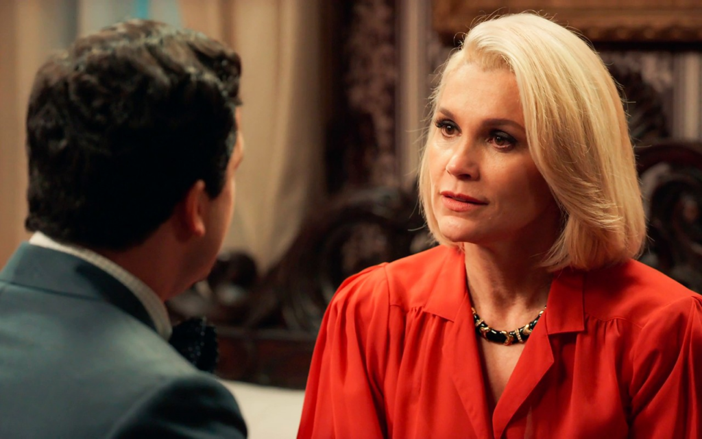 Êta Mundo Melhor!: Sandra planeja novo alvo e deixa Celso assustado - Gshow