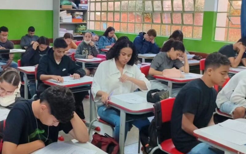 Goiás deu salto no ensino de período integral e consolidou liderança a nível nacional