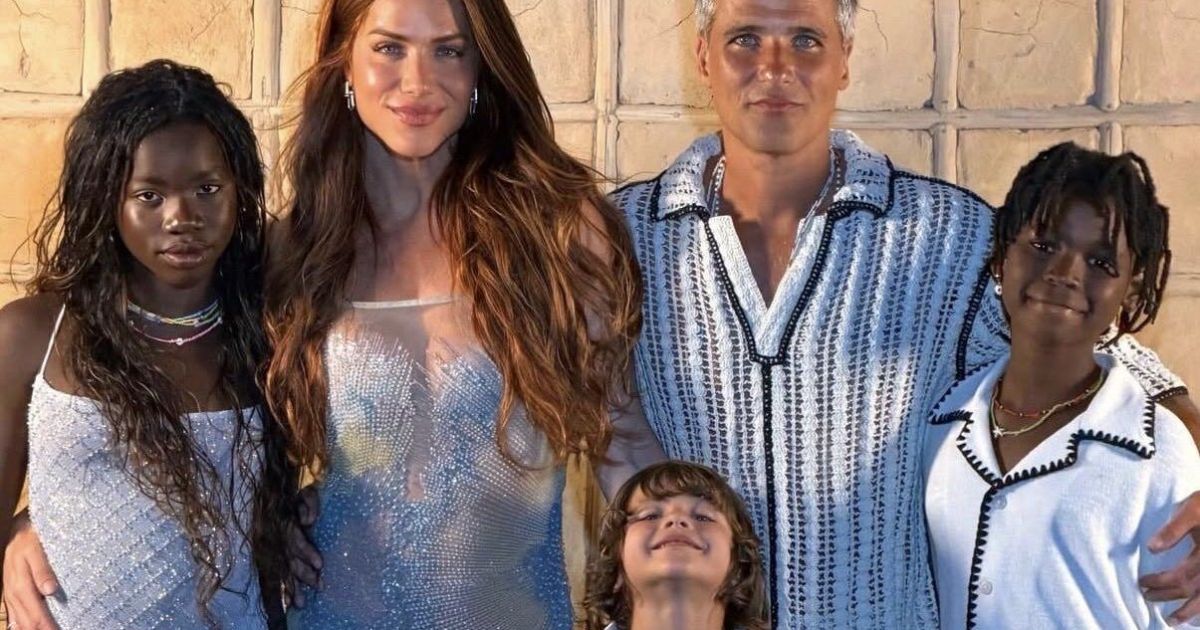 Giovanna Ewbank responde comentário ofensivo envolvendo os filhos