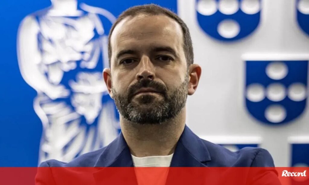 Nuno Silva: «Queremos ser ofensivamente mais fortes e materializar isso em golos» - Vizela