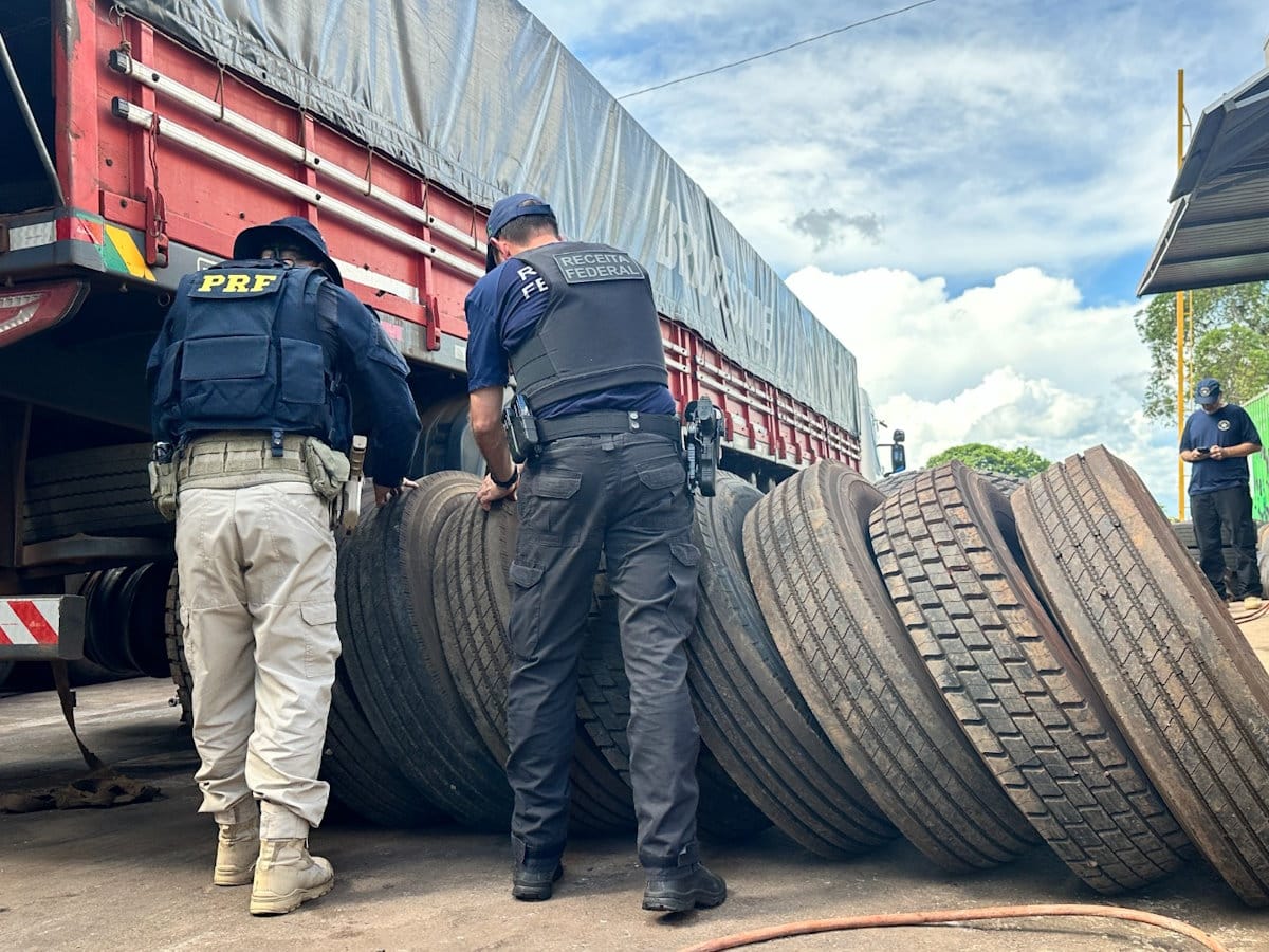 PRF flagra esquema de contrabando de pneus em borracharia de Cascavel-PR