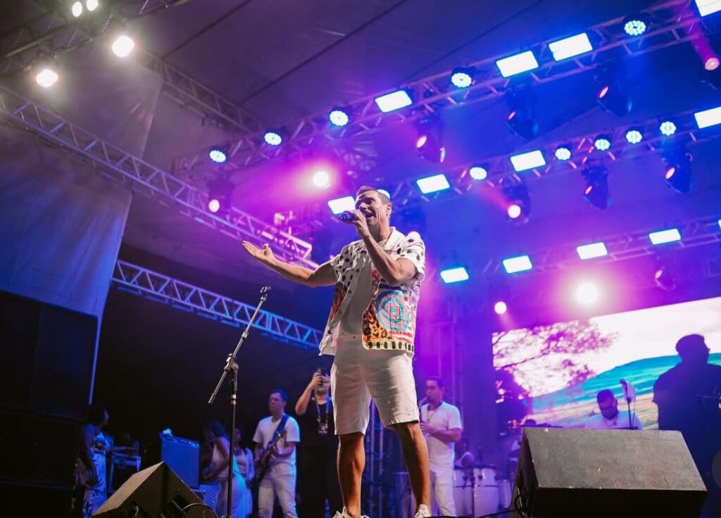 Sergynho Pimenta tem agenda de verão movimentada com shows em três estados