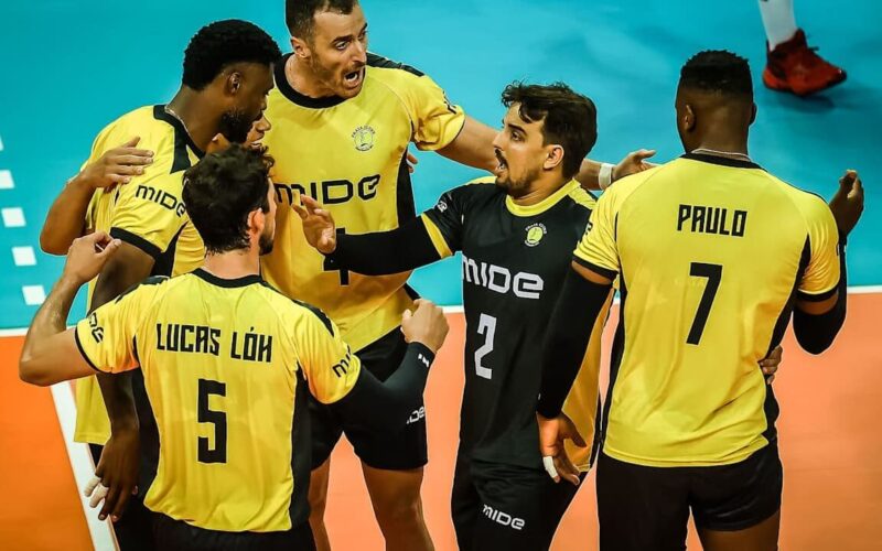 Zé Roberto no Brasil x Japão na Liga das Nações 2024 (Foto: Divulgação / Volleyball World)