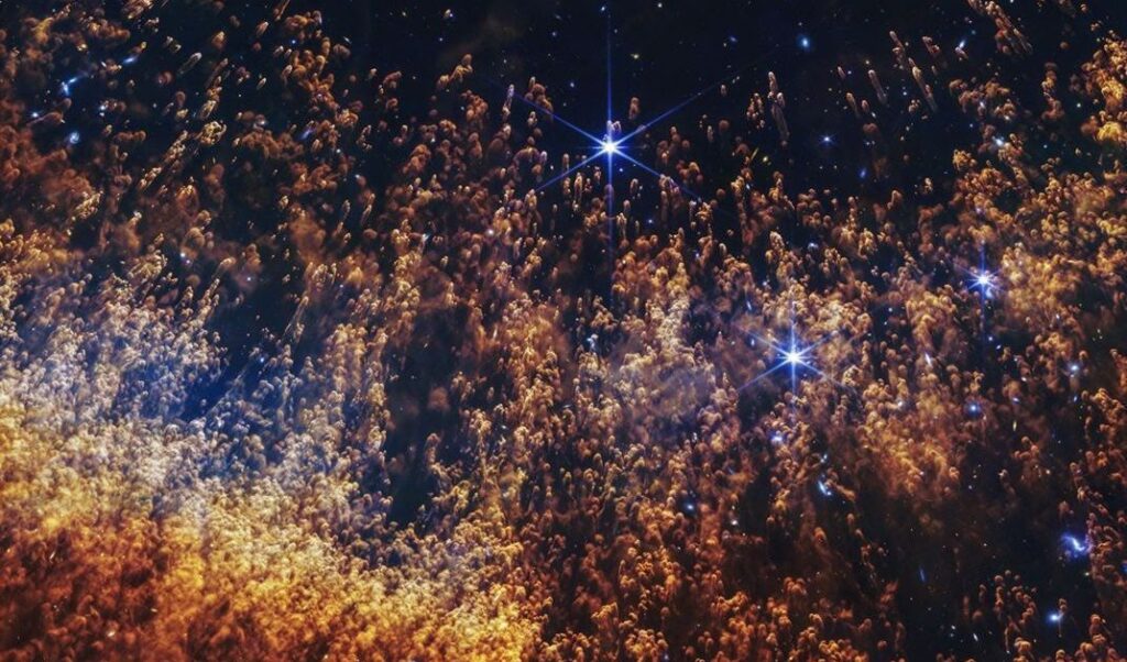 Imagem de alta resolução mostra morte de uma estrela semelhante ao Sol