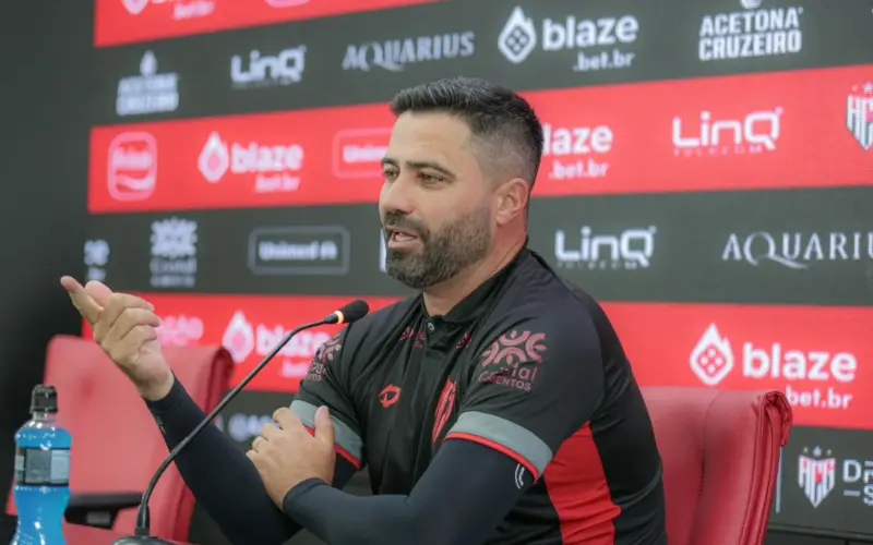 Rafael Lacerda vê equilíbrio no clássico e liga alerta para gols no fim