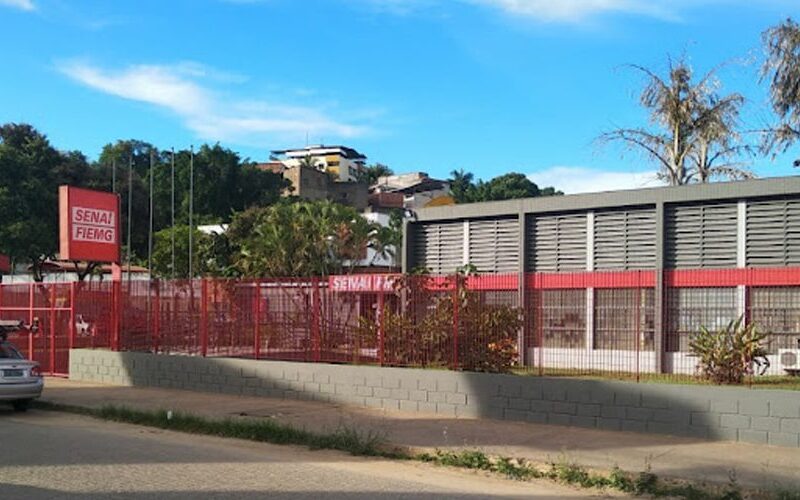 Senai promove aula experimental do Curso Técnico em Eletrotécnica