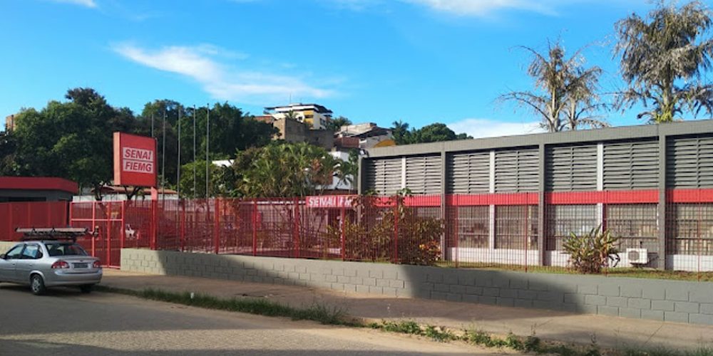 Senai promove aula experimental do Curso Técnico em Eletrotécnica