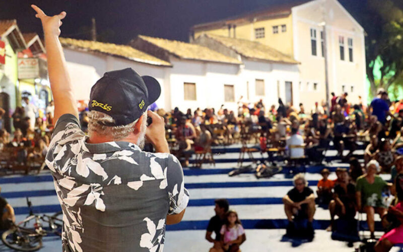 Shows gratuitos e passeio de bonde agitam o final de semana no litoral de SP