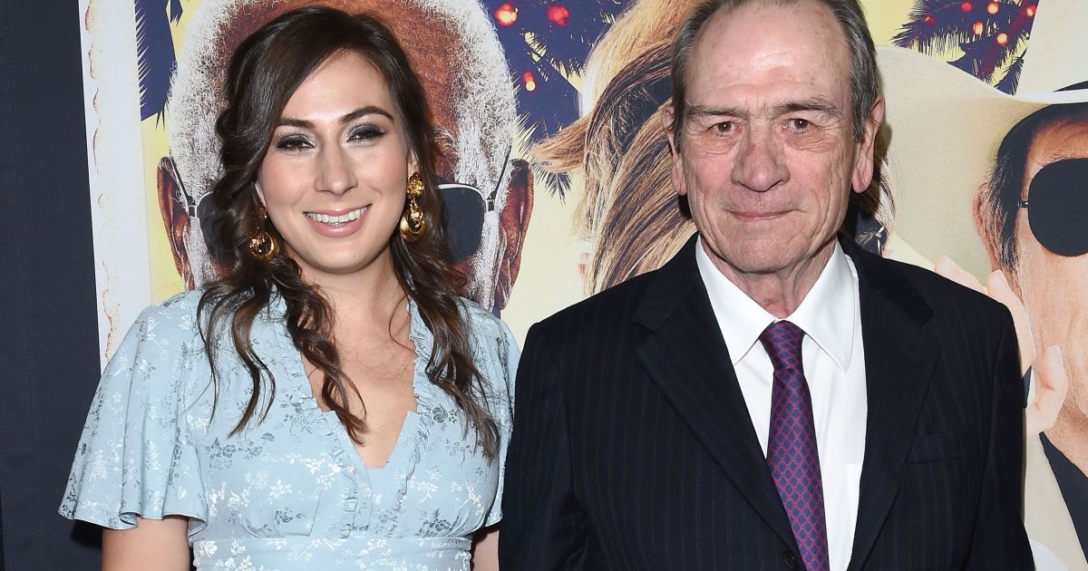 Filha do ator Tommy Lee Jones é encontrada morta em hotel nos EUA, diz site
