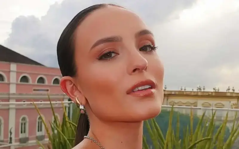 Larissa Manoela manda recado para Ana Paula após briga com Aline no BBB 26